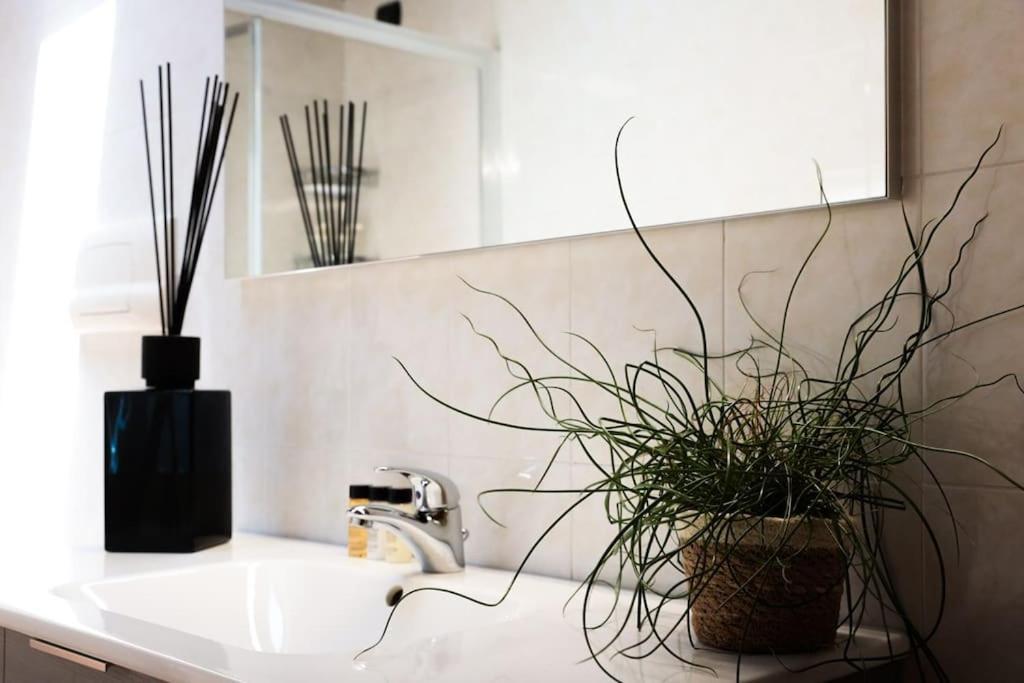 15 Min Padova Appartamento Moderno Travato Legnaro Exteriör bild