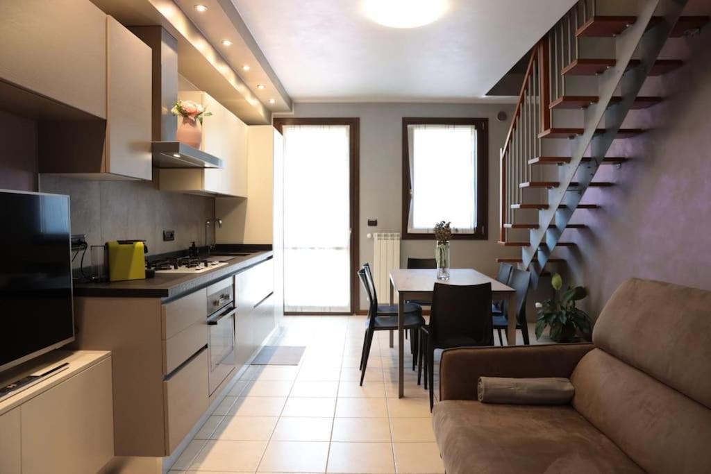 15 Min Padova Appartamento Moderno Travato Legnaro Exteriör bild